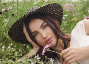 What Lily Aldridge Wants You to Know About Her New Fragrance Collection ...