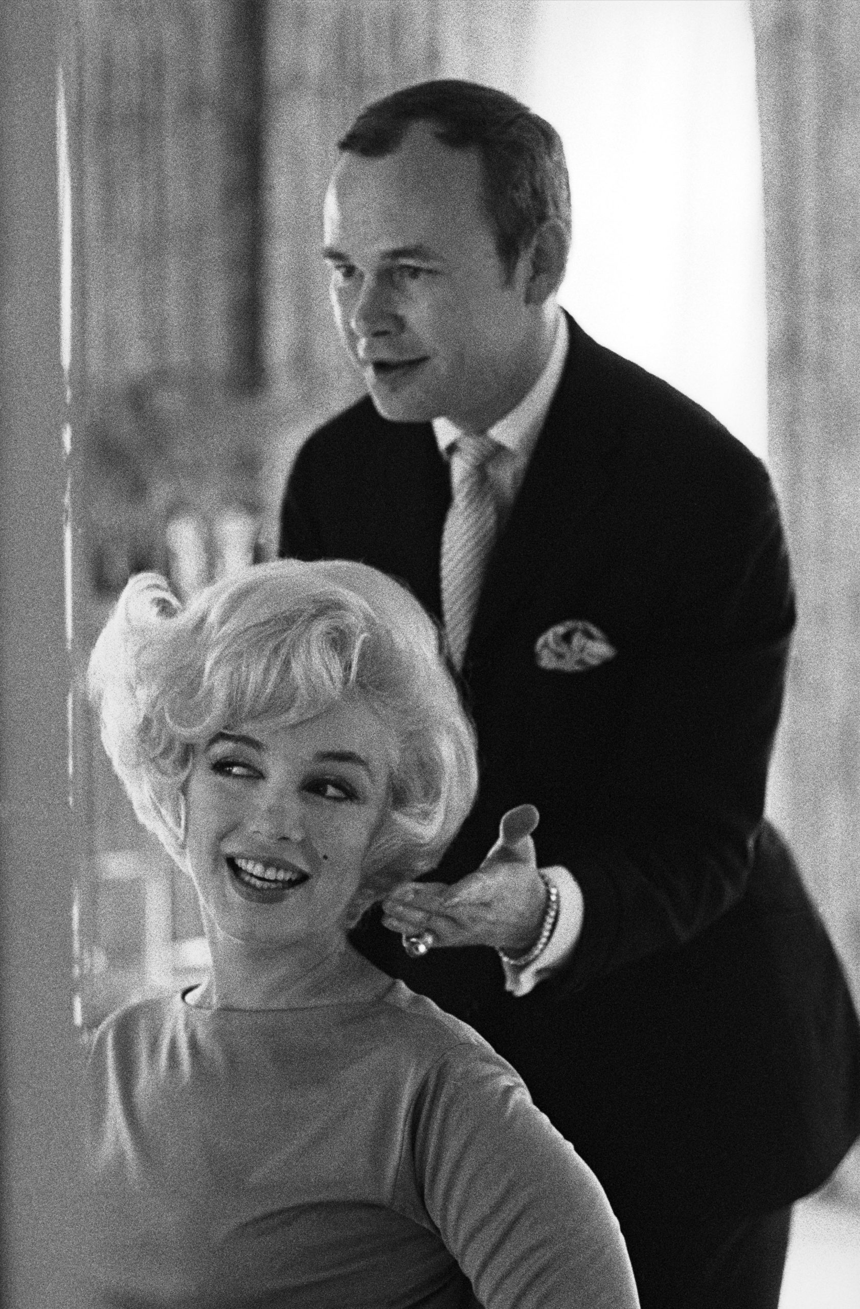 The Story Behind Marilyn Monroes ‘happy Birthday Mr President Iconic Look Newbeauty 1450