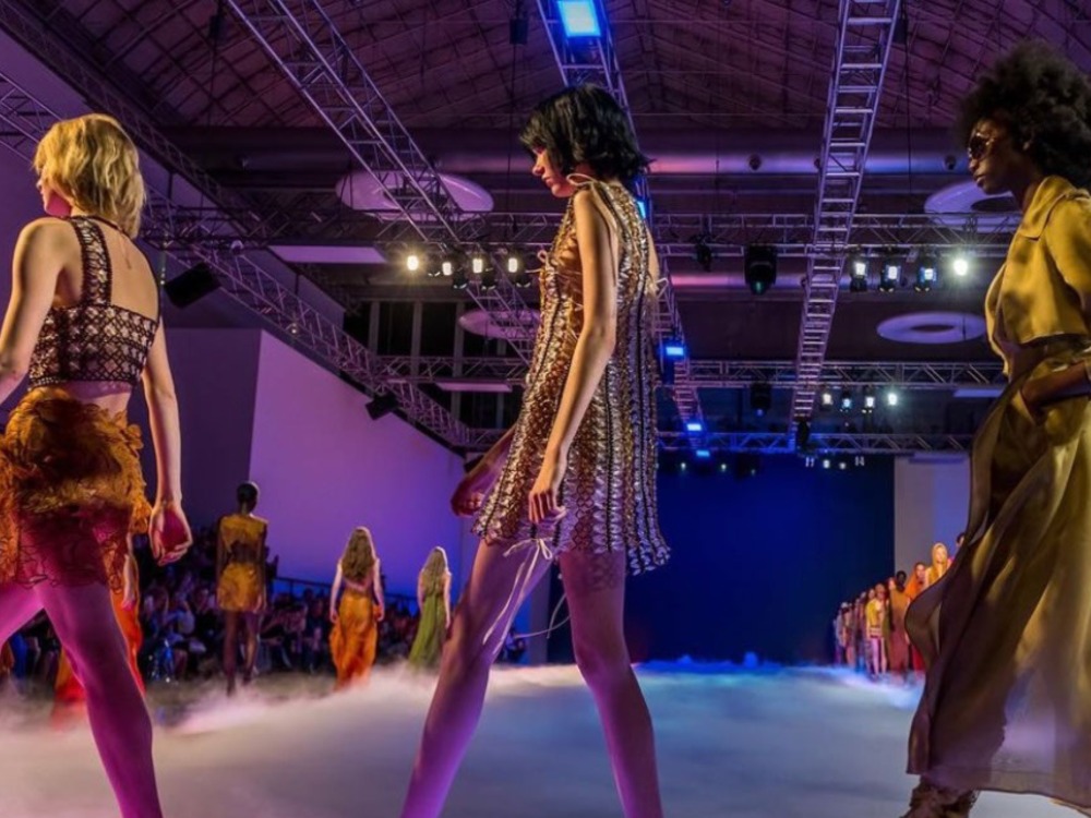 This 'Reverse Highlight' Trend Rocked the Runway at Milan Fashion Week
