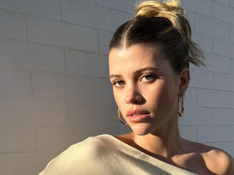 Sofia Richie Grainge Just Revealed Her Go To Nail Polish Shade