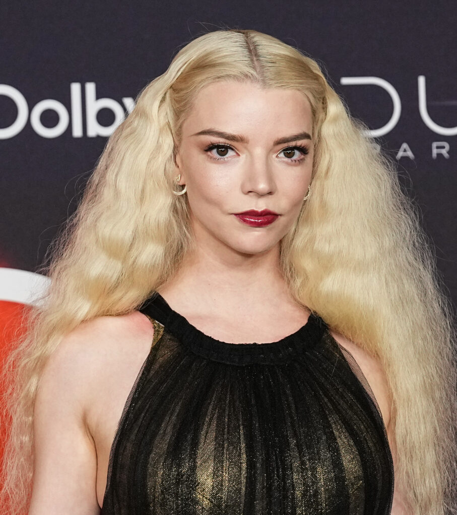 Anya Taylor Joy middle part