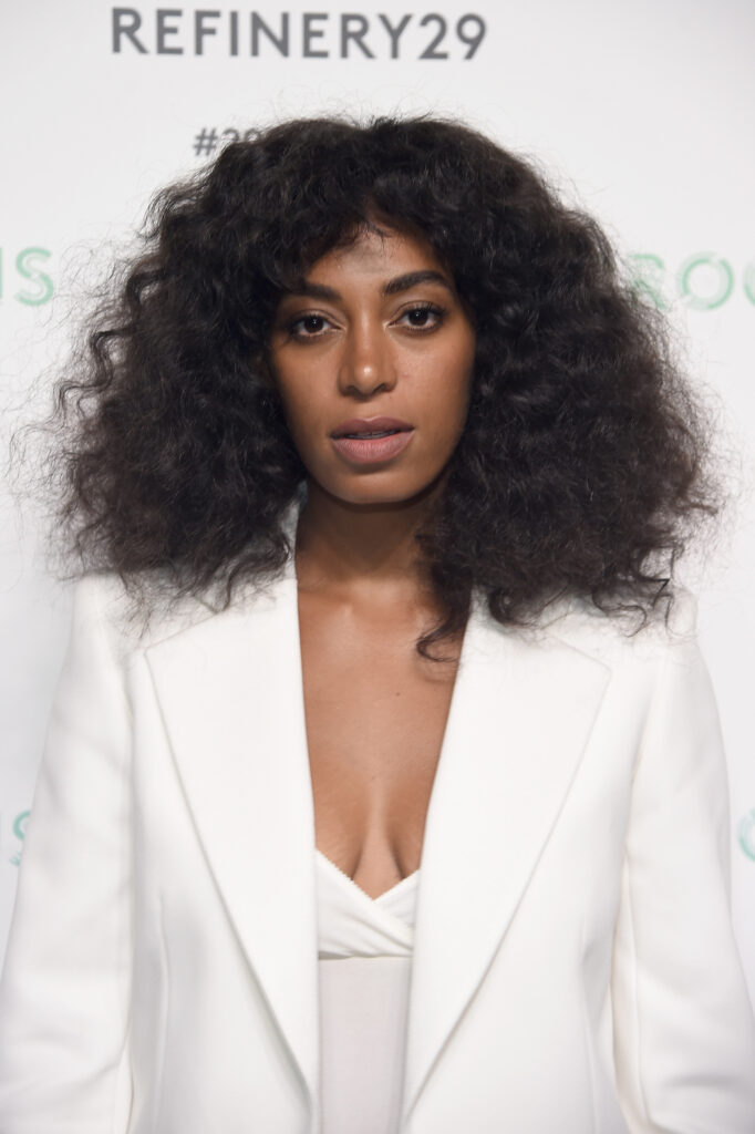 Solange Knowles curls