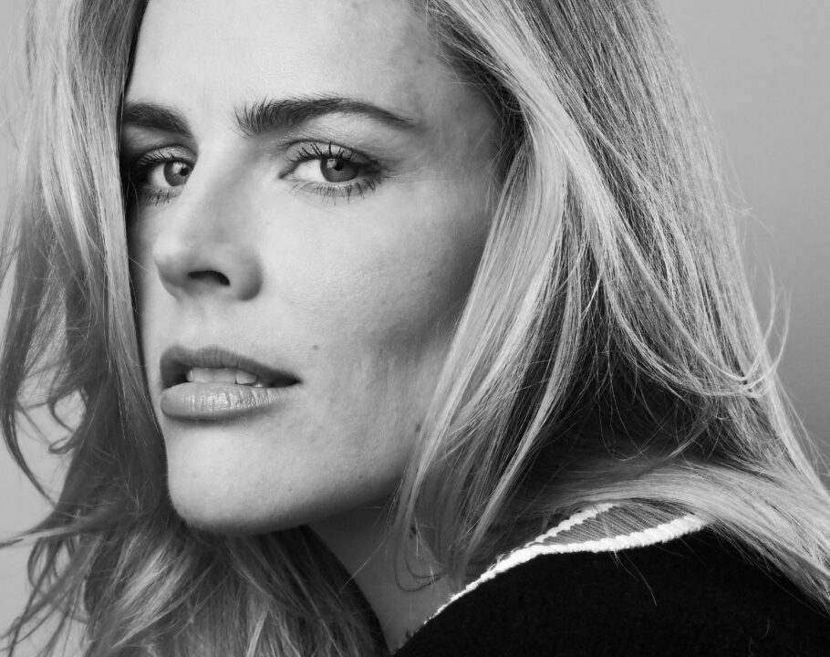 busy-philipps-headshot