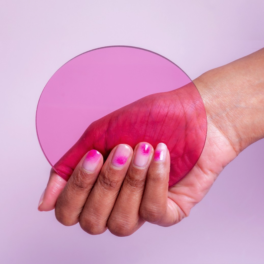 blush nails