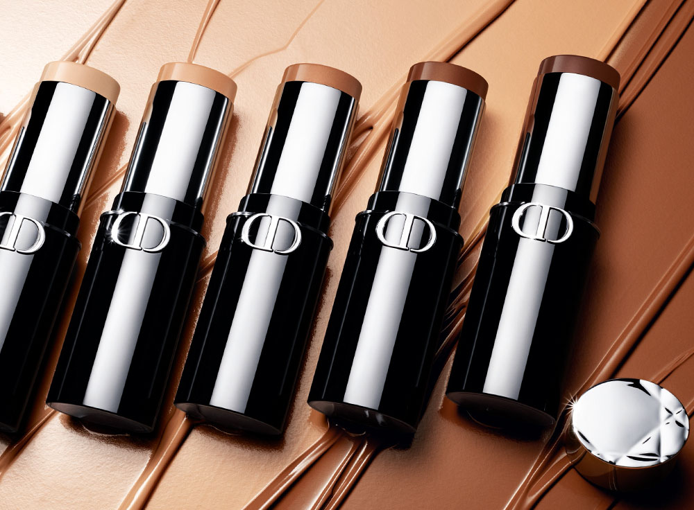 Dior Eternally Pores and skin Good Multi-Use Basis Stick Evaluate