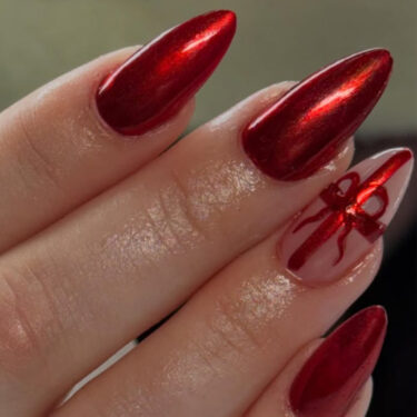 red chrome nails with bow