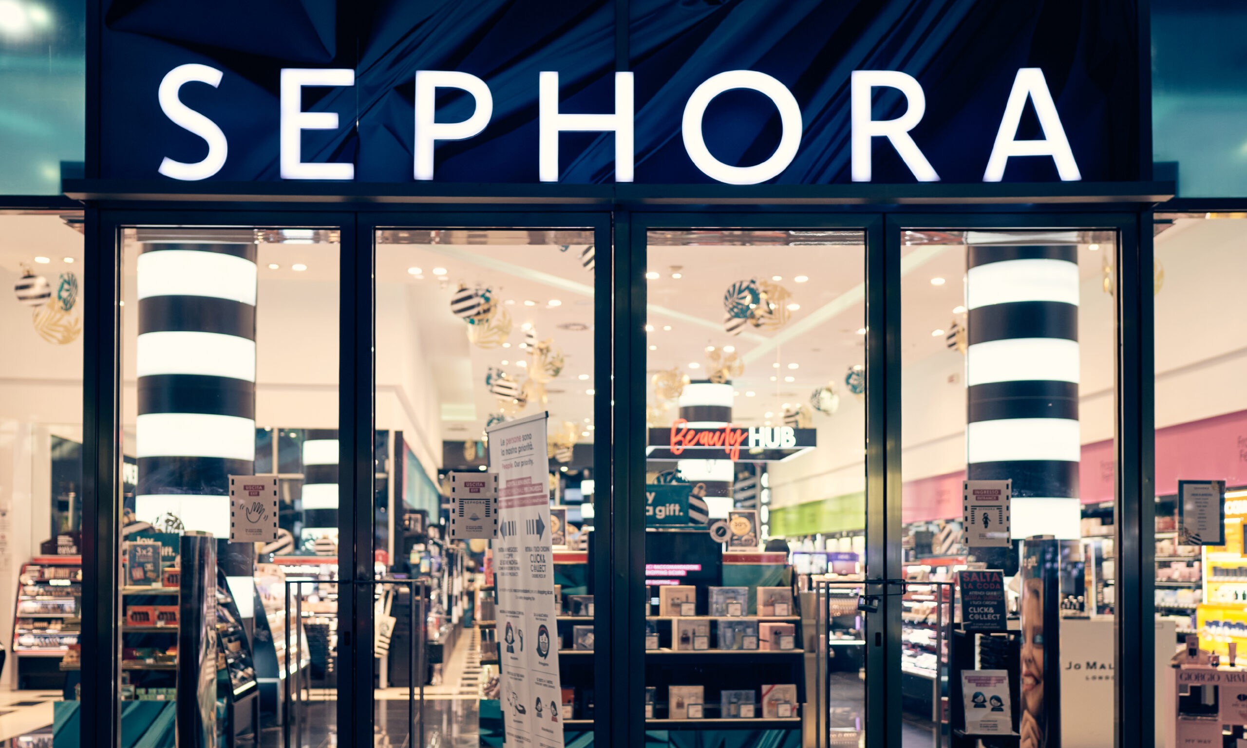 Sephora’s Free 2025 Birthday Gifts Are Here—and They’re Perfect